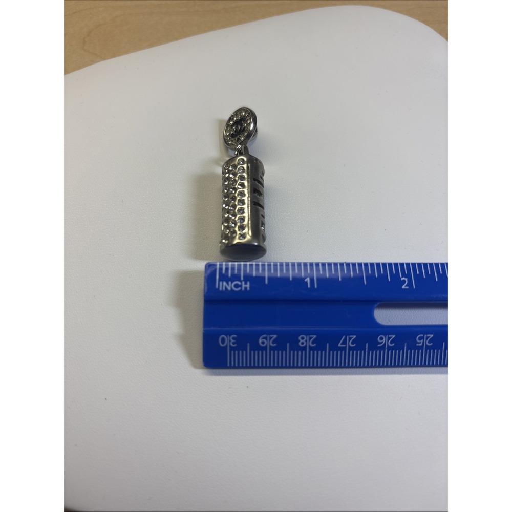 Chanel Purse Pin. Missing Stones - Picture 12 of 14